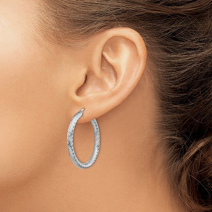 14k White Gold Diamond-cut Round Hoop Earrings